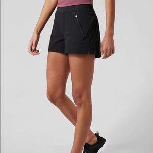 Athlete Trekkie North Shorts size 6